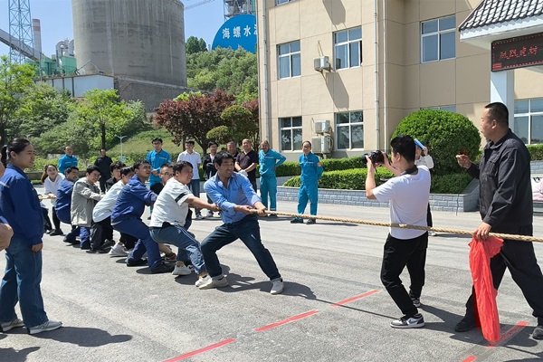 “庆五一、促团结、展风采”——铜川918博天堂环保联合凤凰建材开展五一文体活动